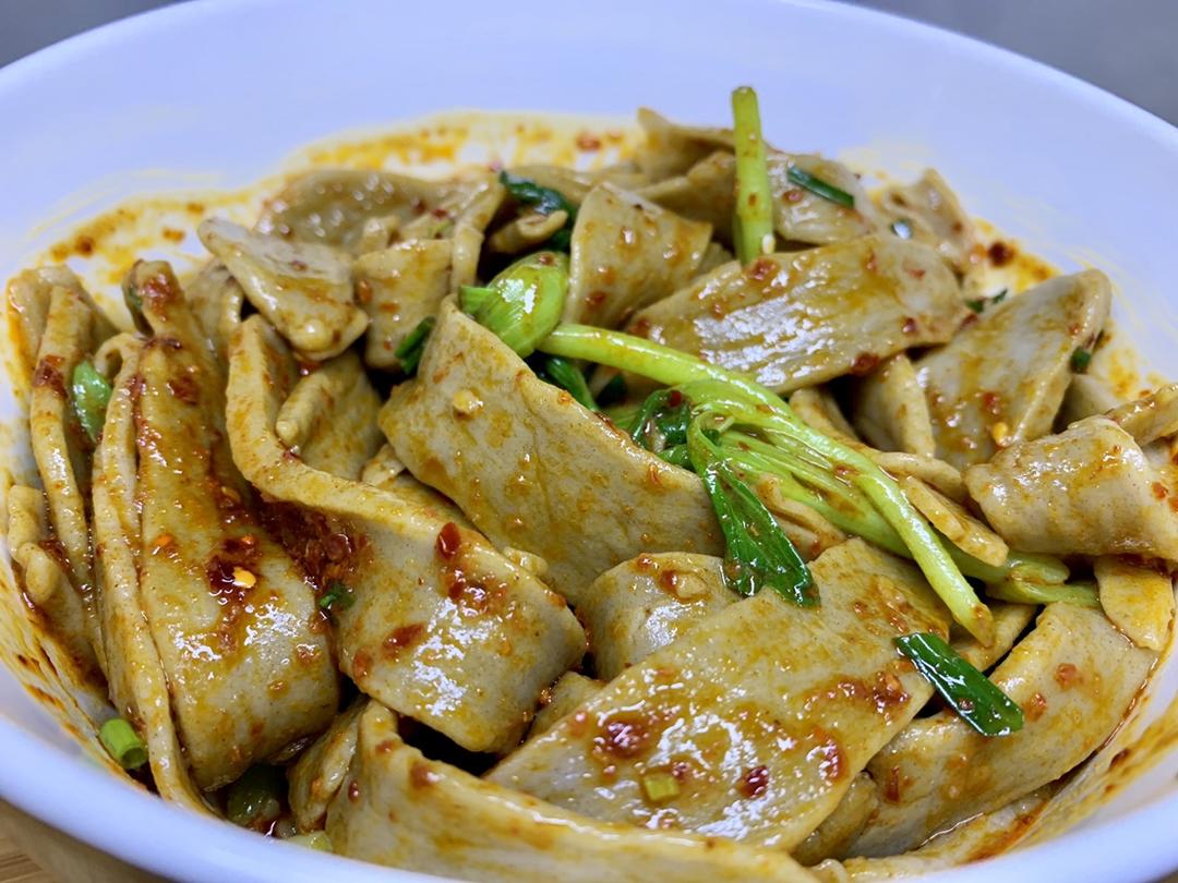 陕西面食—油泼驴蹄子面