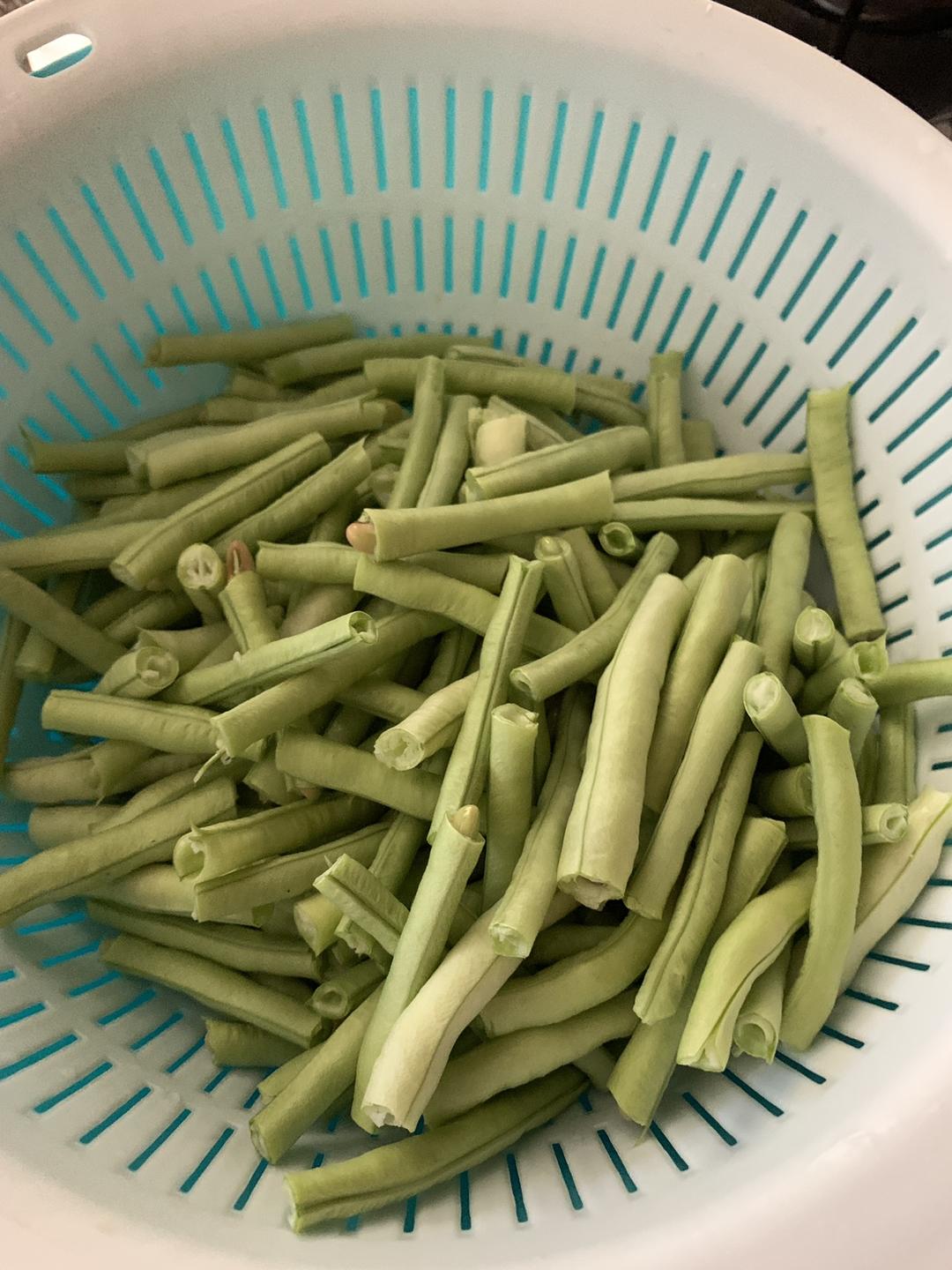 飞利浦空气炸锅牛肉闷缸豆(快手餐)新手不败料理的做法 步骤1