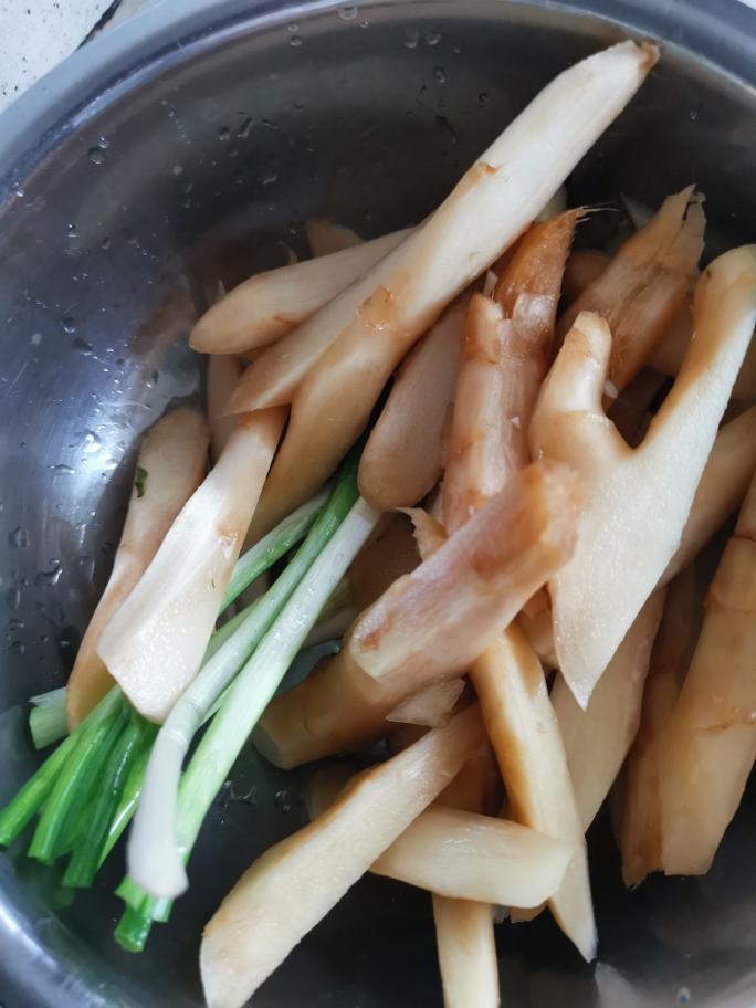 清蒸小龙虾学王刚老师的的做法 步骤2