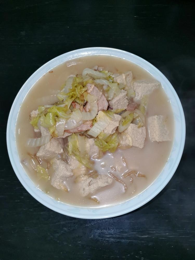 五花肉白菜粉条冻豆腐