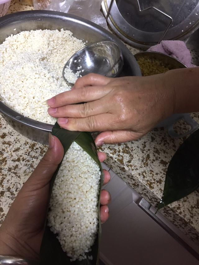 南方人的咸味肉粽子(高压锅简易版)的做法 步骤30