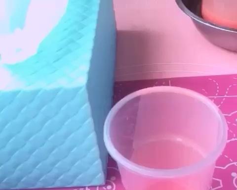 奶油香蕉、草莓脆皮雪糕