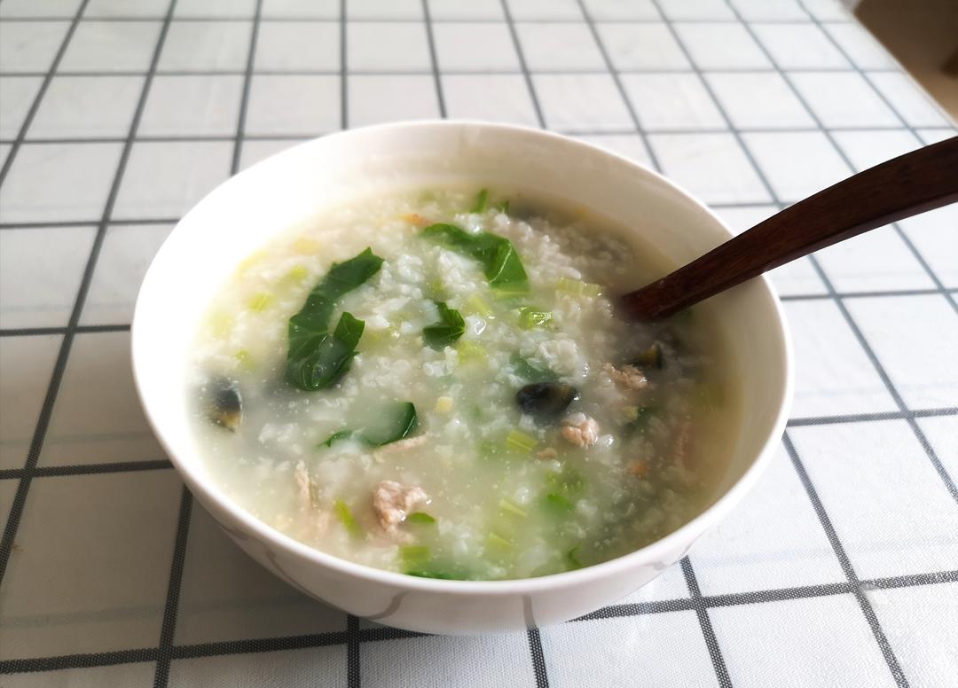 皮蛋瘦肉粥:妈妈的味道