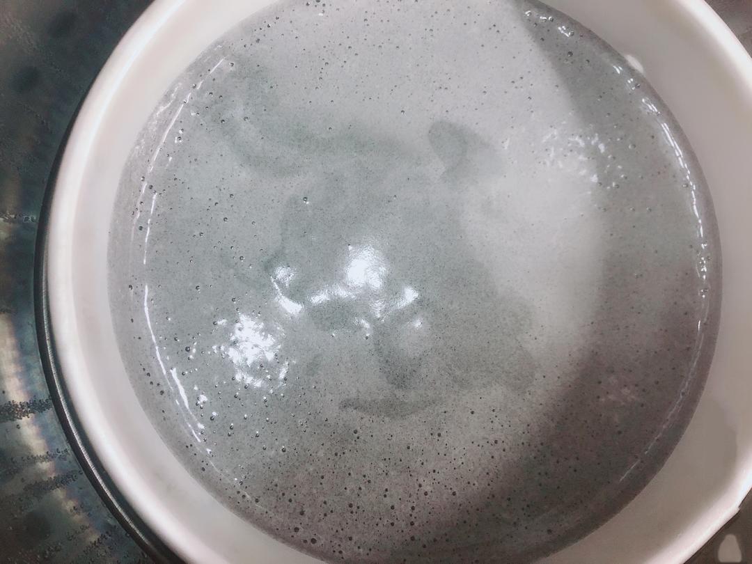 用蒸汽温温柔柔地做出一个蛋糕,加些粗粮,吃过就知道它有多优秀了的做法 步骤9