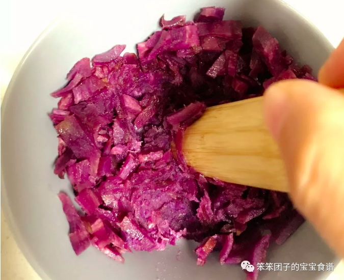 颜值与美味并存的紫薯南瓜发糕宝宝辅食食谱