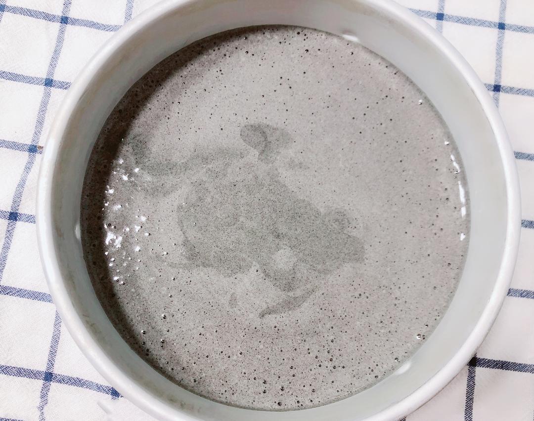 用蒸汽温温柔柔地做出一个蛋糕,加些粗粮,吃过就知道它有多优秀了的做法 步骤8