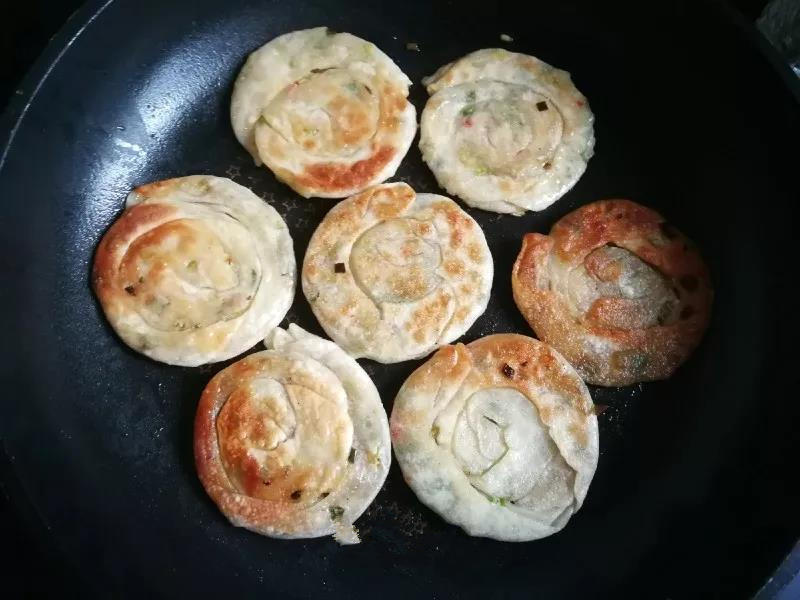 饺子皮葱油饼