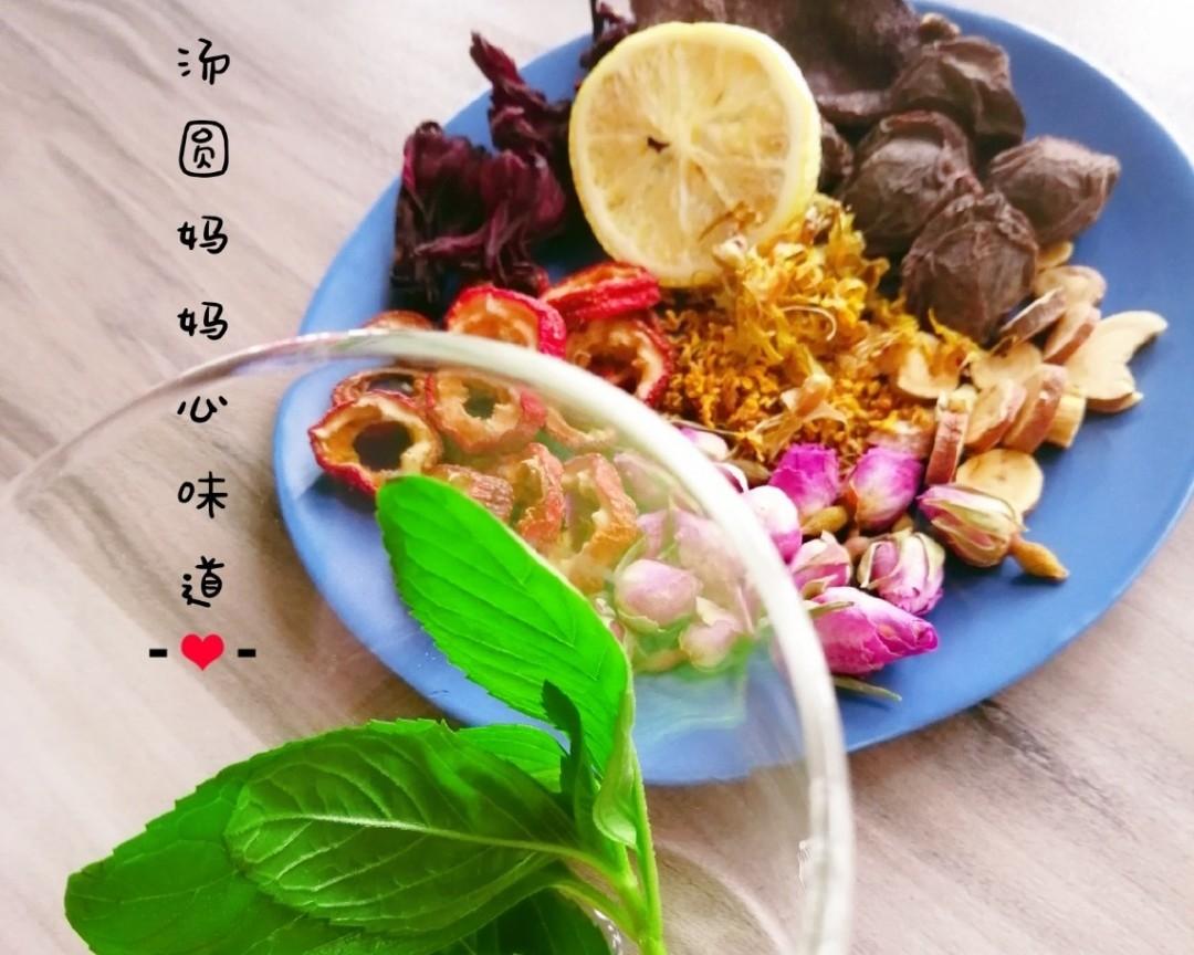 乌梅是一颗正经青梅的华丽变身,让您在家也能做乌梅。