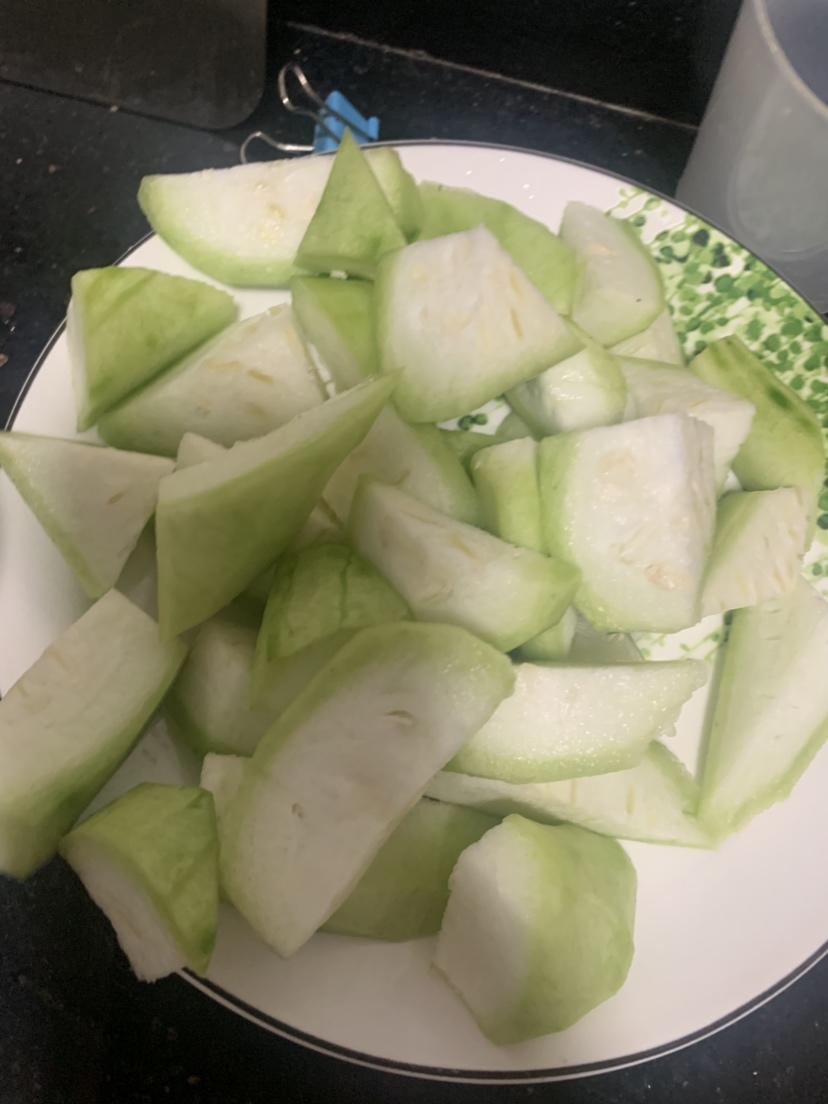 冬瓜木耳香菜减肥汤三天情况报告(丝瓜炒海白)