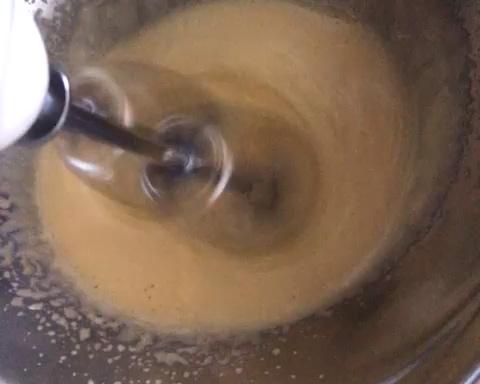 辅食篇•超详细宝宝辅食做法之蛋黄溶豆的做法 步骤3