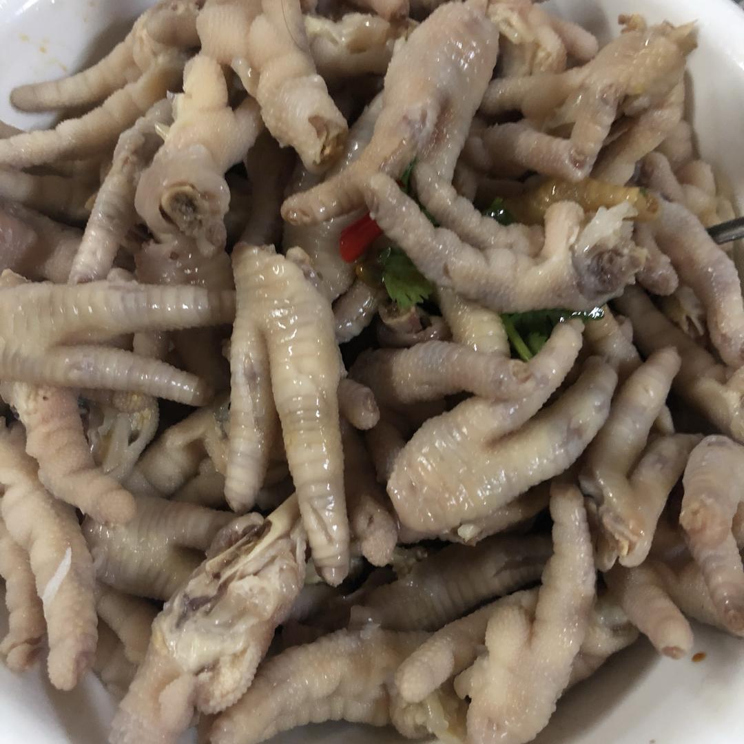 自制百香果柠檬泡椒凤爪