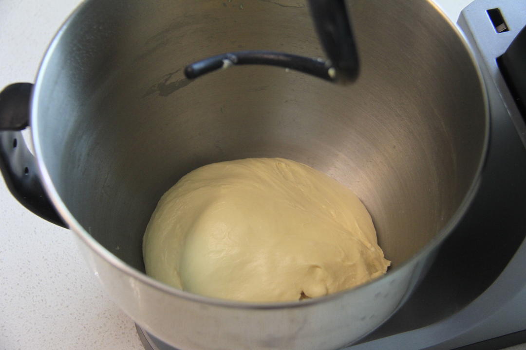 简易基础款黄油面包卷